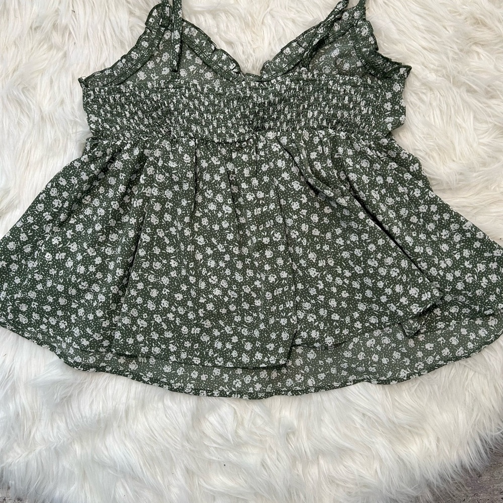 SHEIN Green Floral Camisole Top - Picture 4 of 7